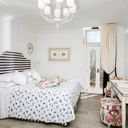 Pensionat Corallium 4*
